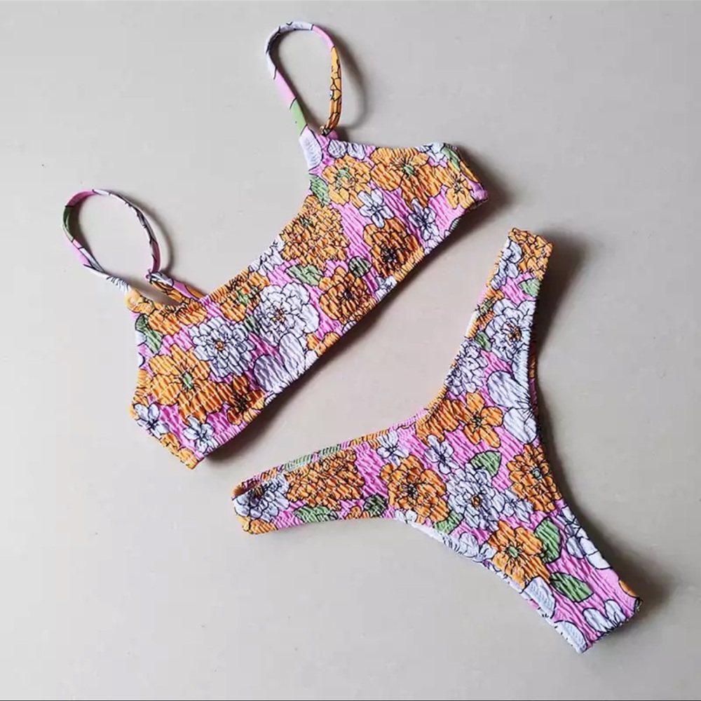 *New bikini set - Picture 2 of 3